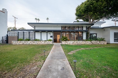 Drone Fly Through Real Estate in Los Angeles